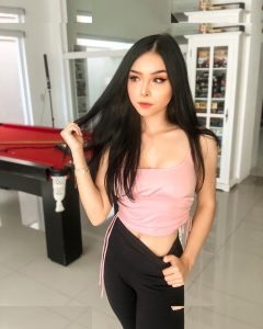 Eduarda Yuni - Image 146