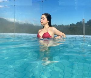 Eduarda Yuni - Image 111