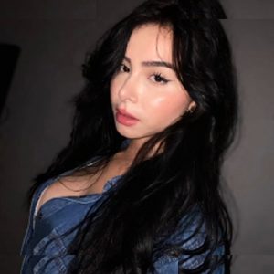 Eduarda Yuni - Image 75
