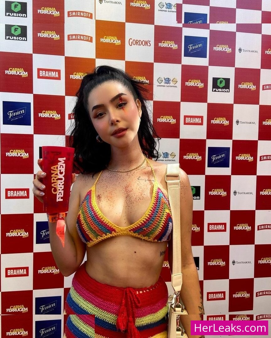 Eduarda Yuni - Image 70