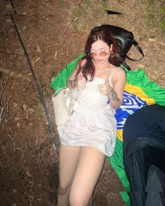Eduarda Yuni - Image 63