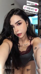 Eduarda Yuni - Image 18