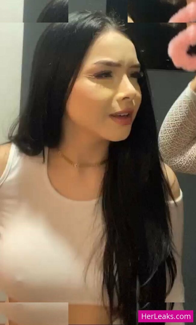 Eduarda Yuni - Image 15
