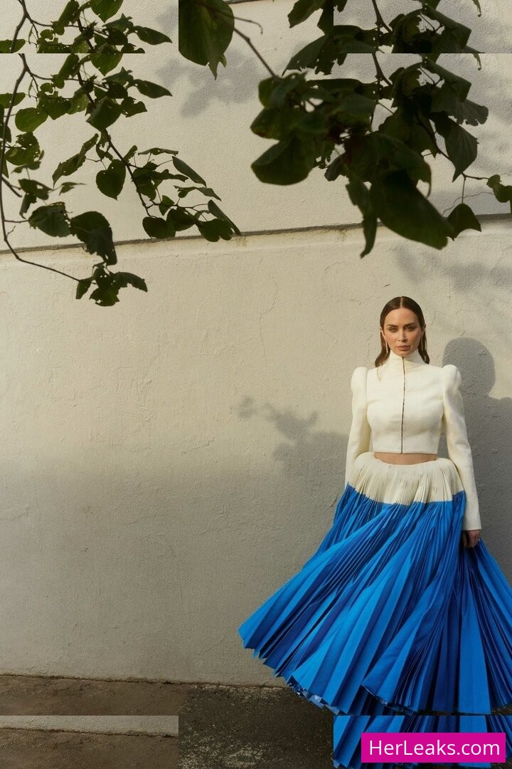 Emily Blunt - Image 166