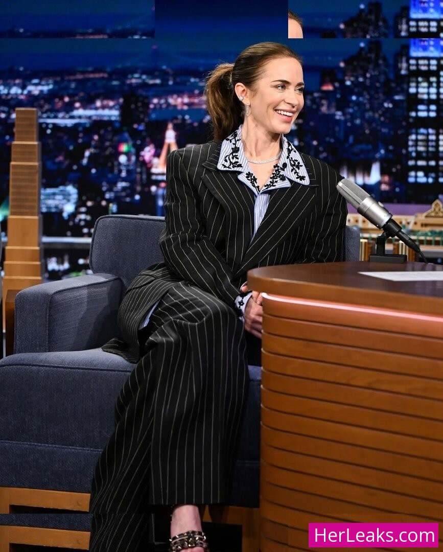 Emily Blunt - Image 81