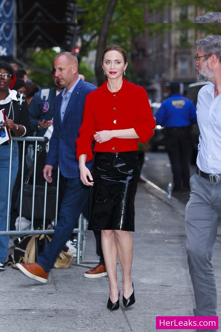Emily Blunt - Image 77