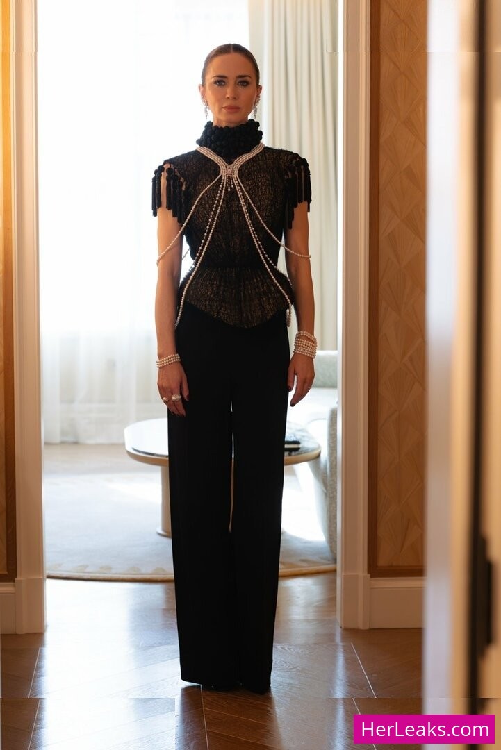 Emily Blunt - Image 43