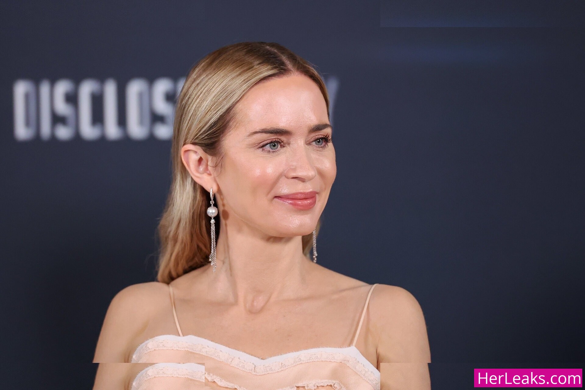 Emily Blunt - Image 4
