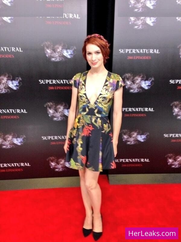 Felicia Day - Image 174