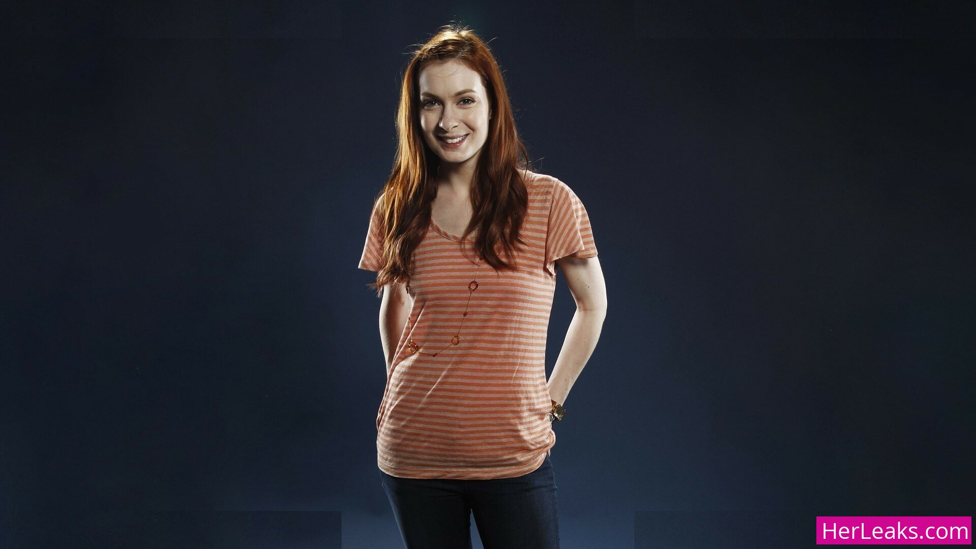 Felicia Day - Image 160