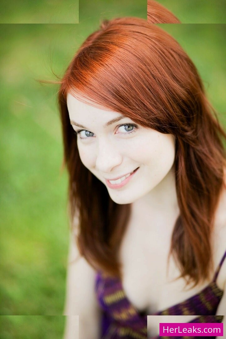 Felicia Day - Image 156