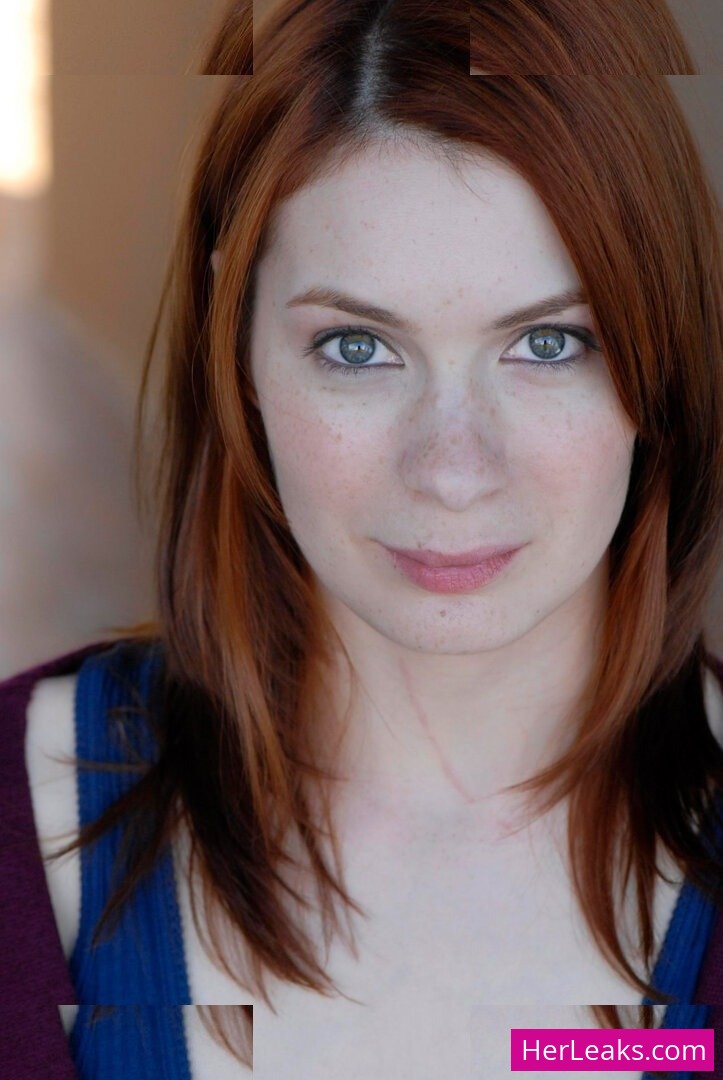 Felicia Day - Image 152