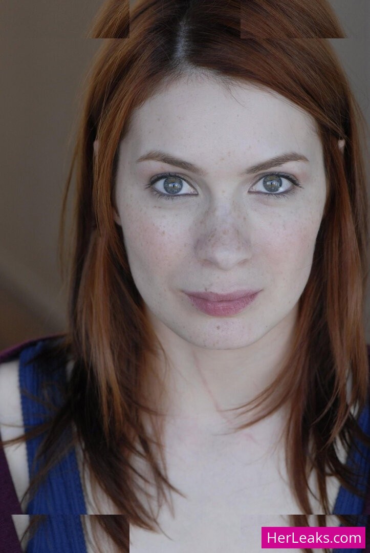 Felicia Day - Image 151