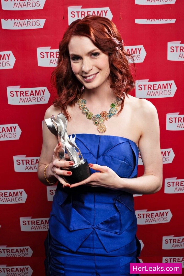 Felicia Day - Image 129