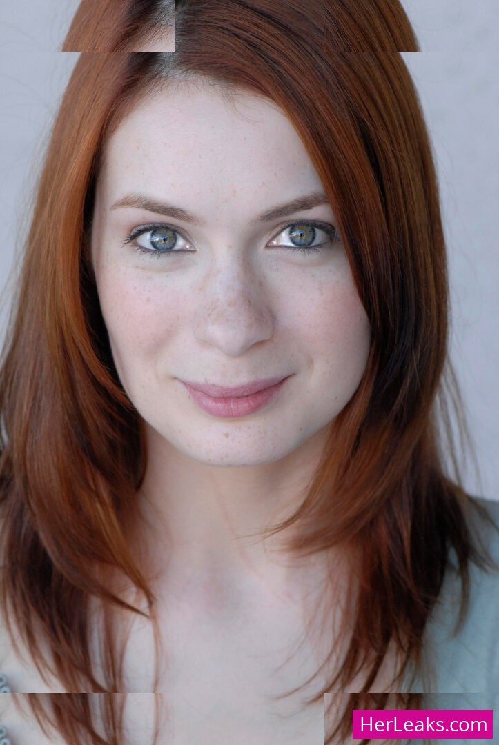 Felicia Day - Image 122