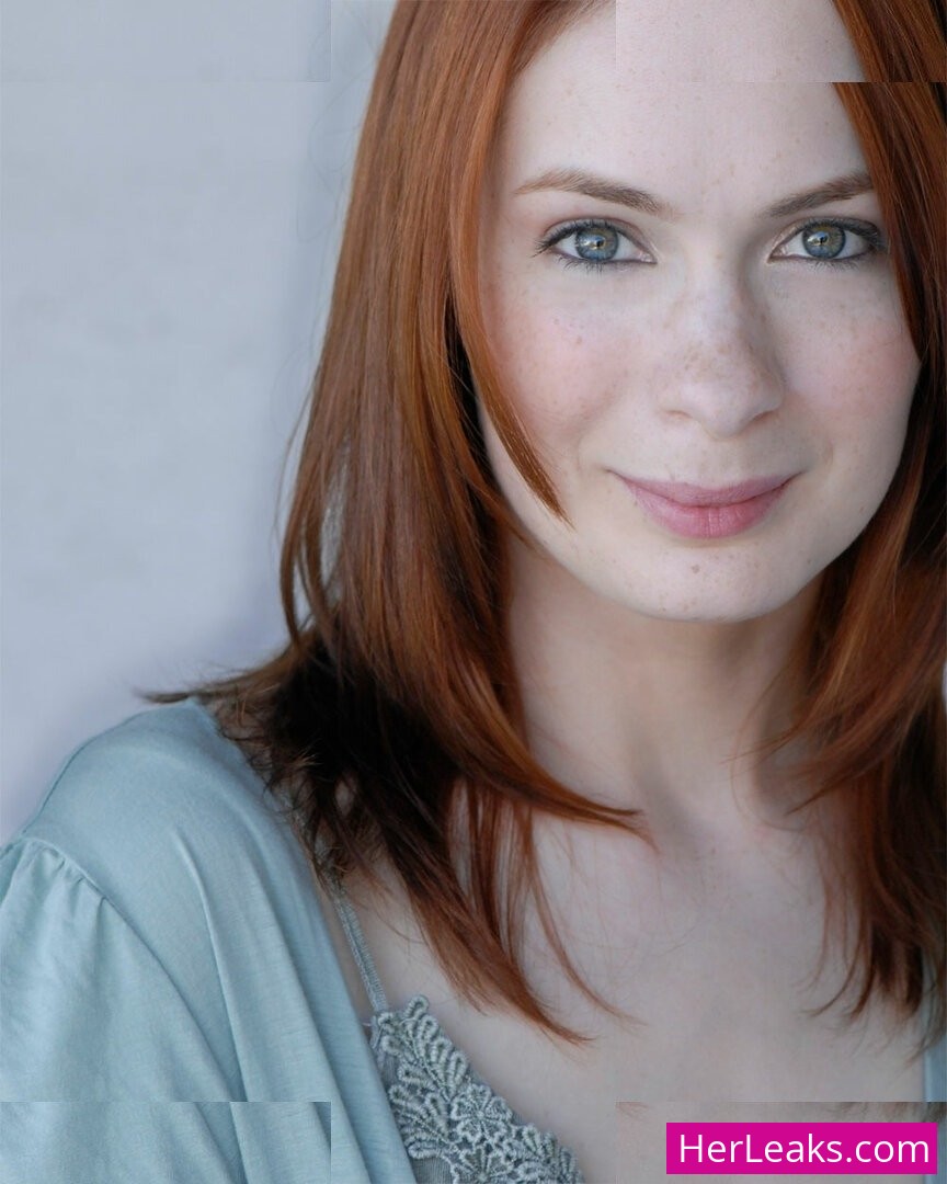 Felicia Day - Image 118