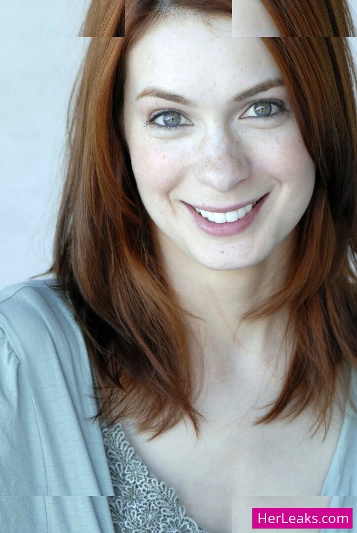 Felicia Day - Image 116