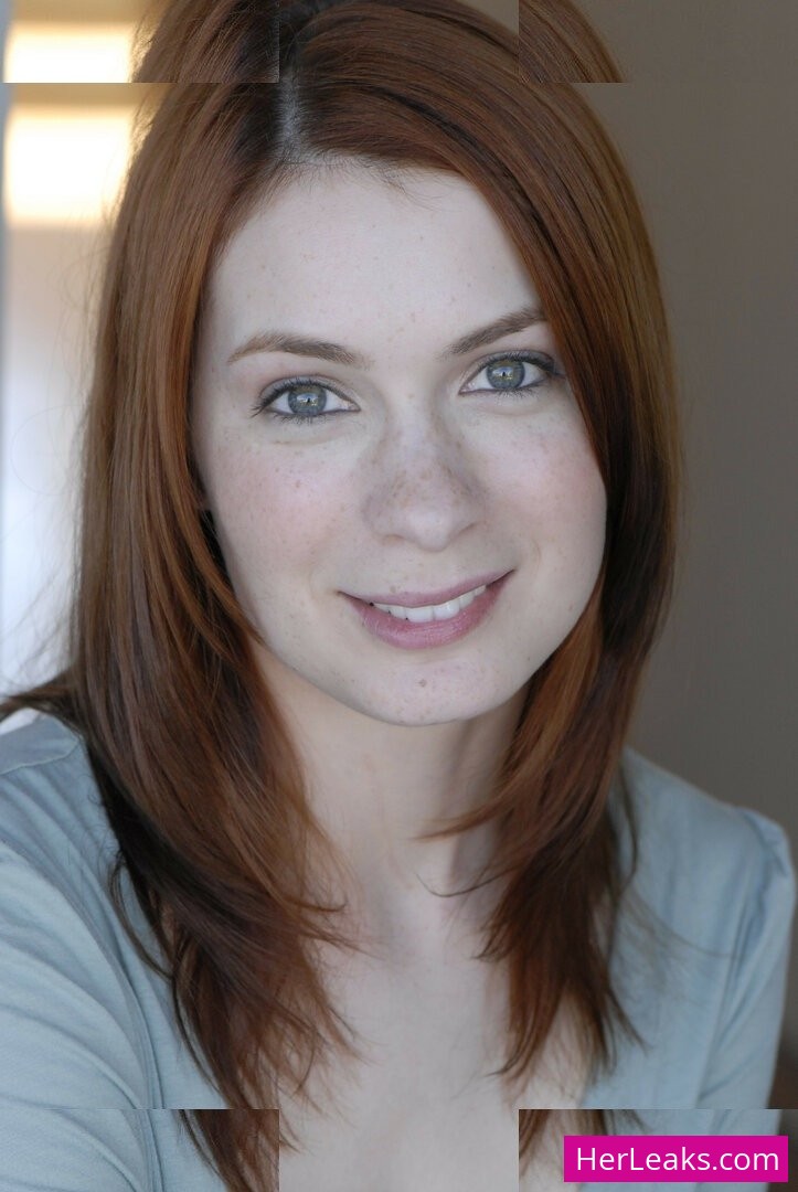 Felicia Day - Image 115