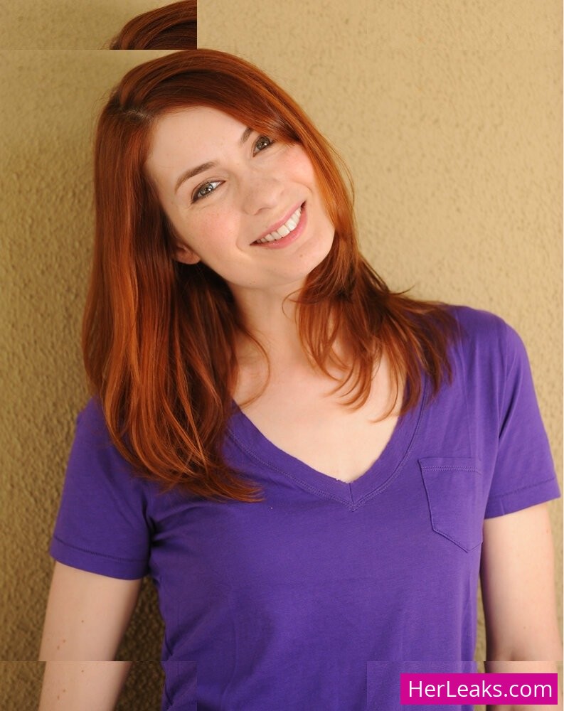 Felicia Day - Image 84