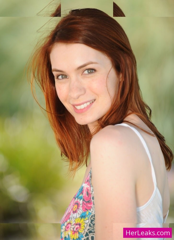 Felicia Day - Image 78