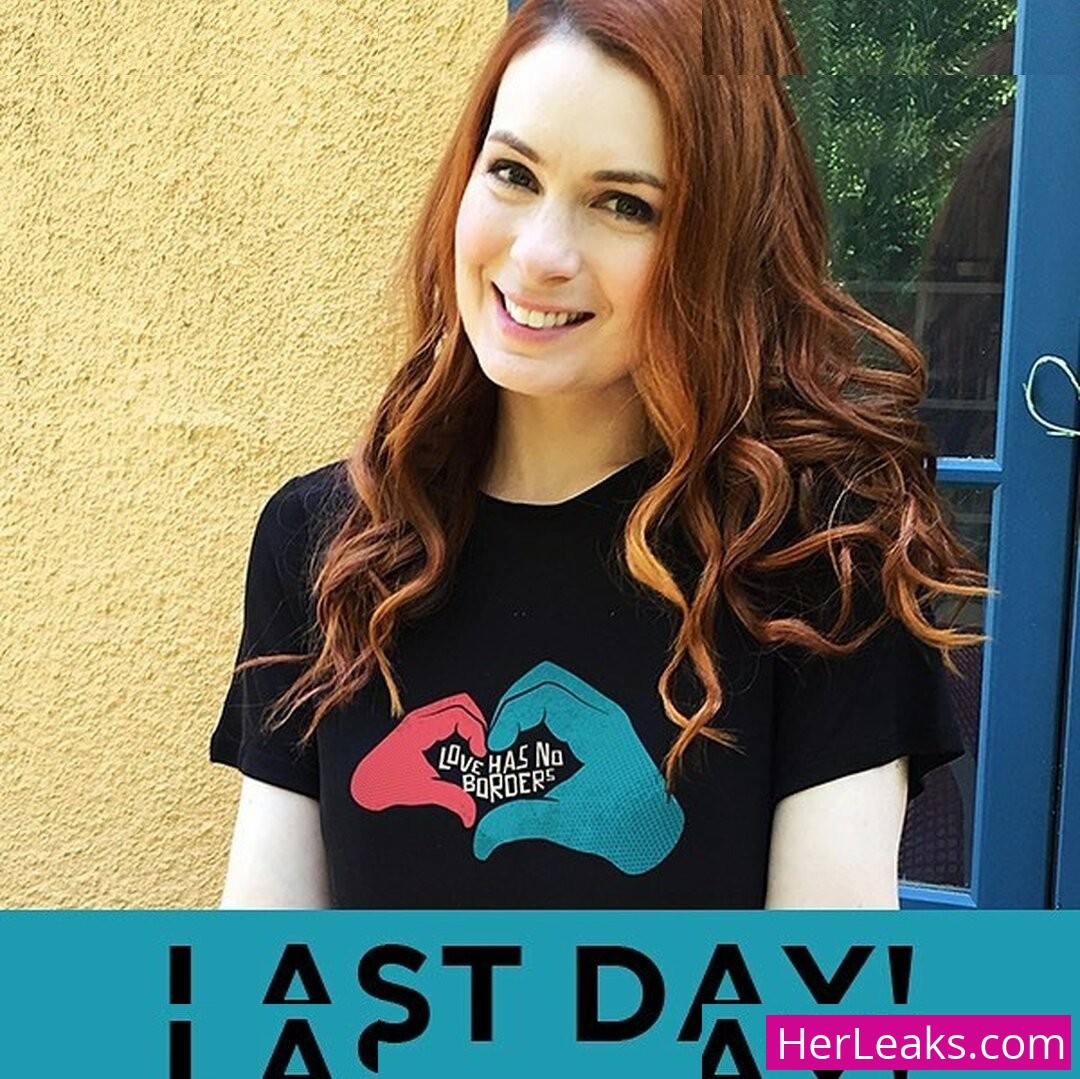 Felicia Day - Image 71