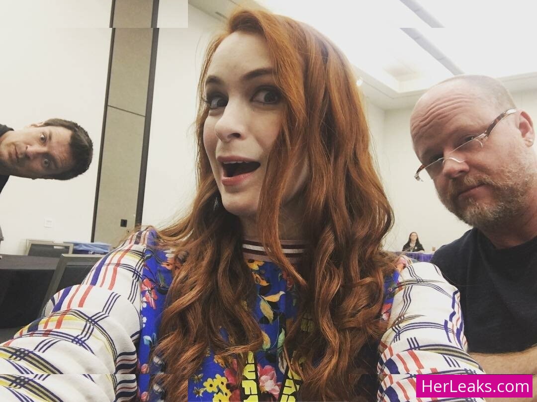 Felicia Day - Image 69