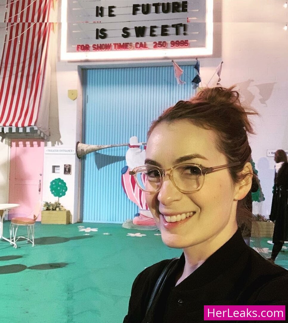 Felicia Day - Image 49