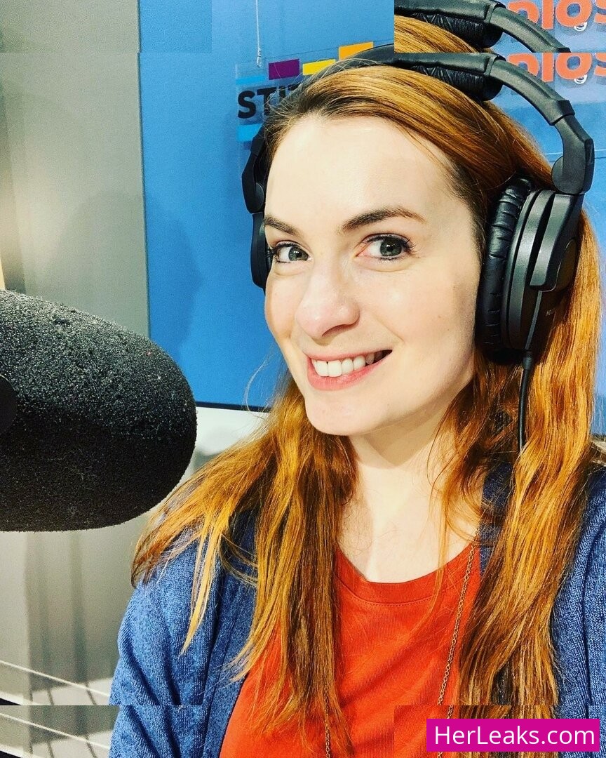 Felicia Day - Image 40