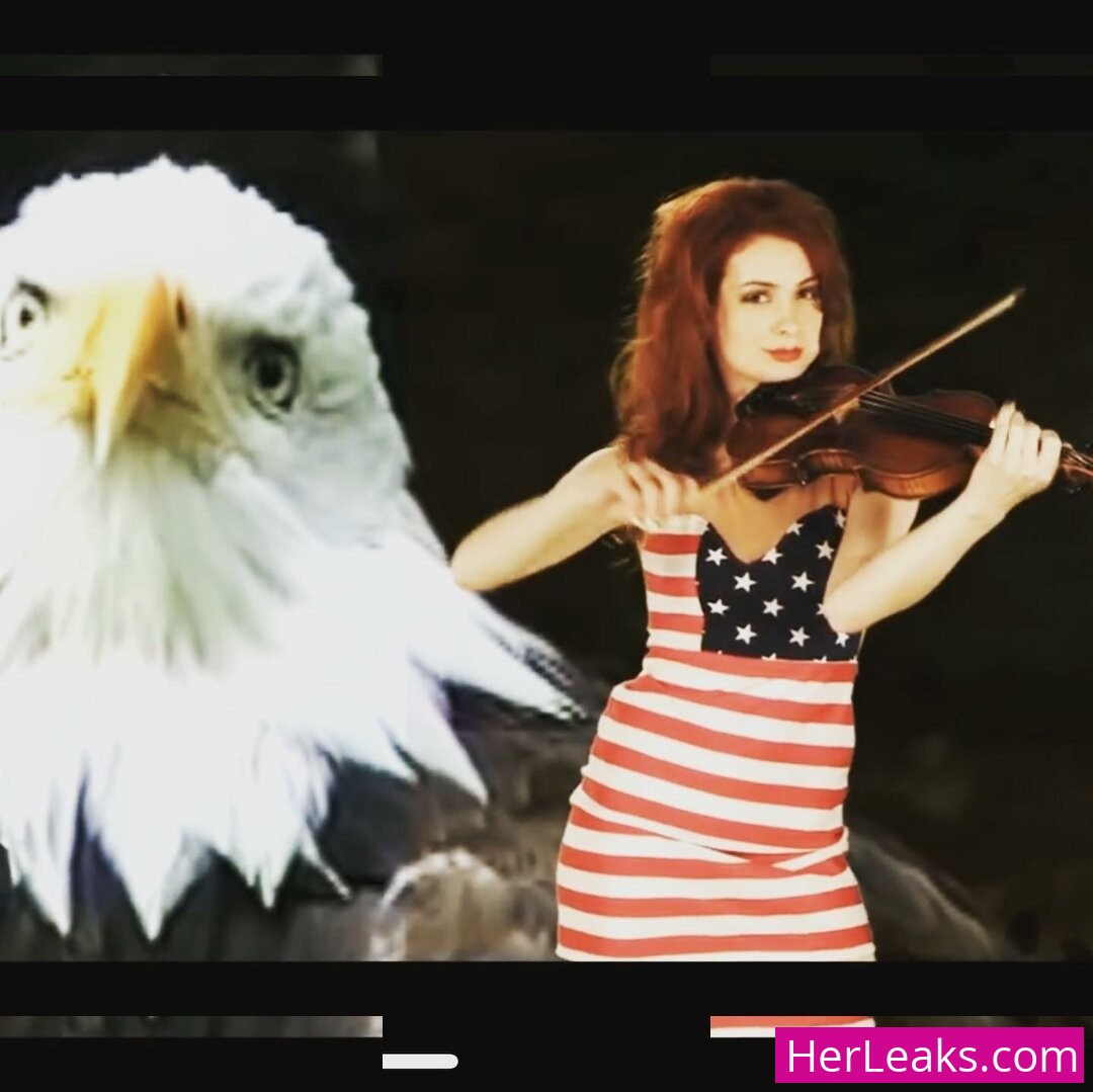 Felicia Day - Image 32