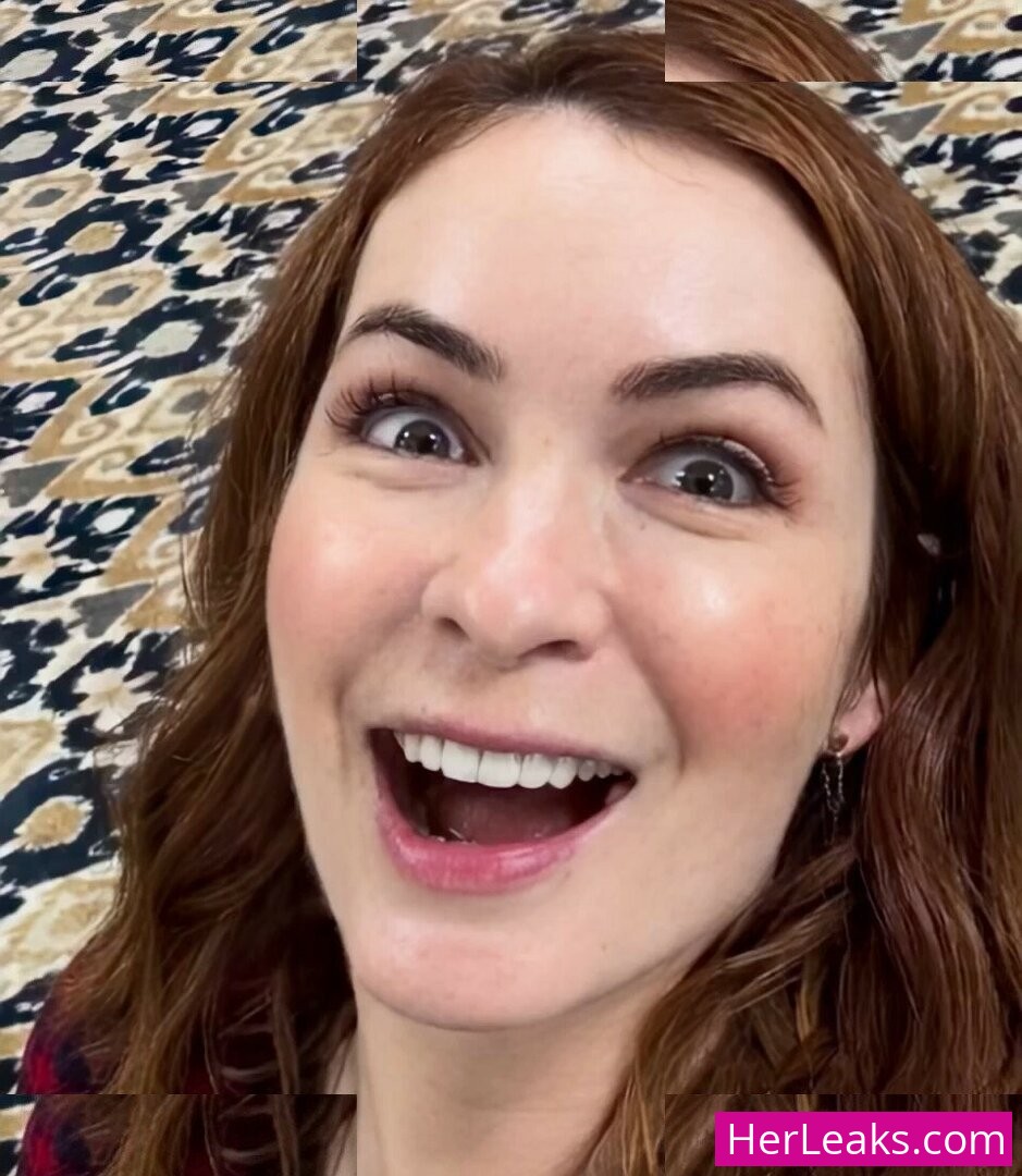 Felicia Day - Image 4