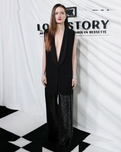 Grace Gummer - Image 41