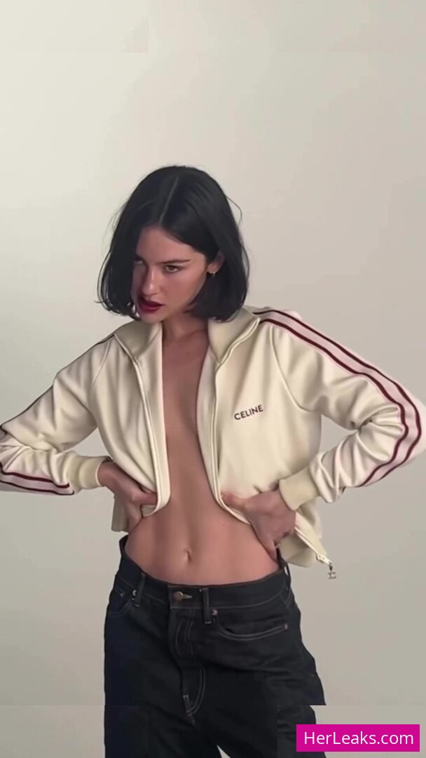 Gracie Abrams - Image 77