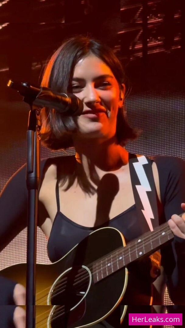 Gracie Abrams - Image 76