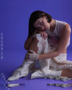 Gracie Abrams - Image 22
