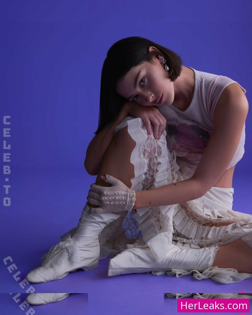 Gracie Abrams - Image 22