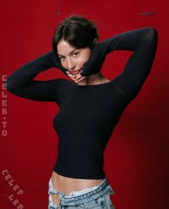 Gracie Abrams - Image 11