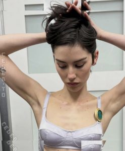 Gracie Abrams - Image 10