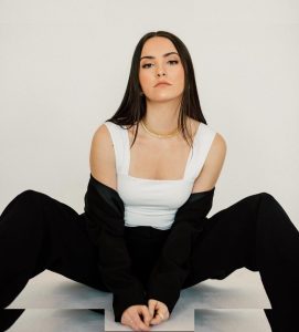 Hannah Cheramy - Image 99