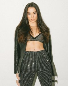 Hannah Cheramy - Image 51