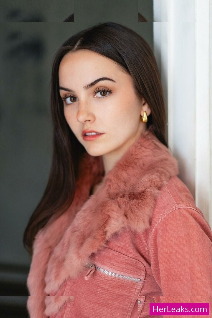 Hannah Cheramy - Image 41