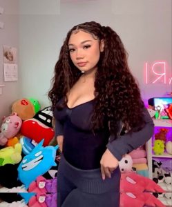 hottie.mari - Image 2