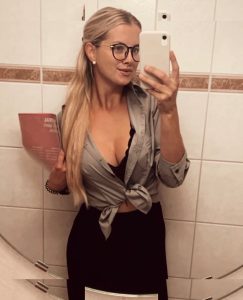 inaacoladaa - Image 31