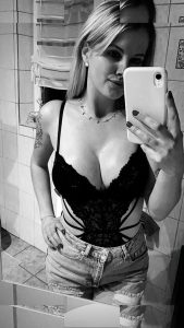 inaacoladaa - Image 25