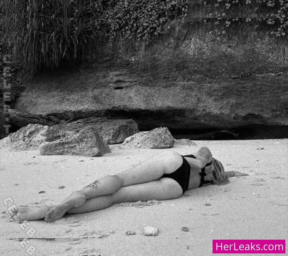 inaacoladaa - Image 7