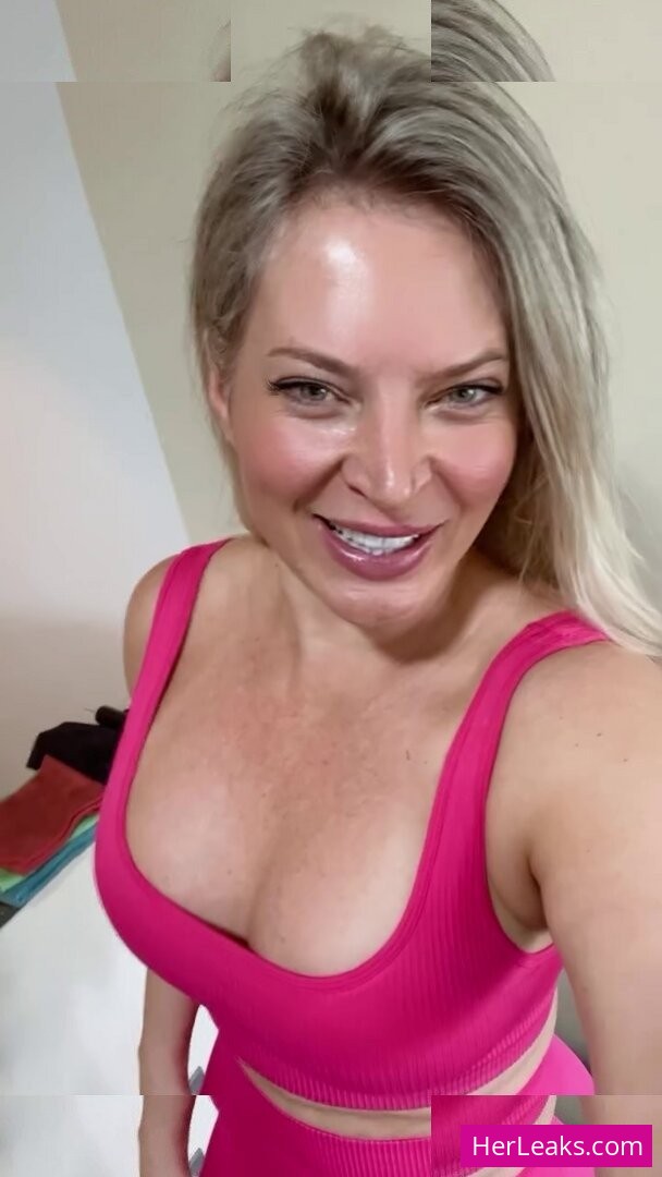 Joice Hasselmann - Image 169