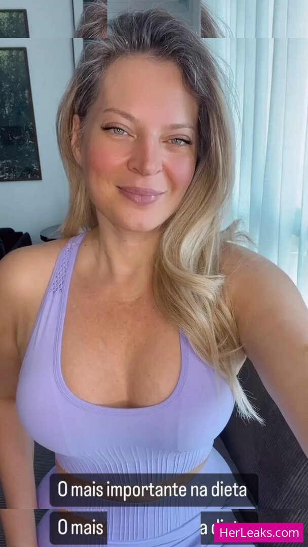 Joice Hasselmann - Image 167