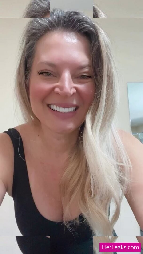 Joice Hasselmann - Image 165