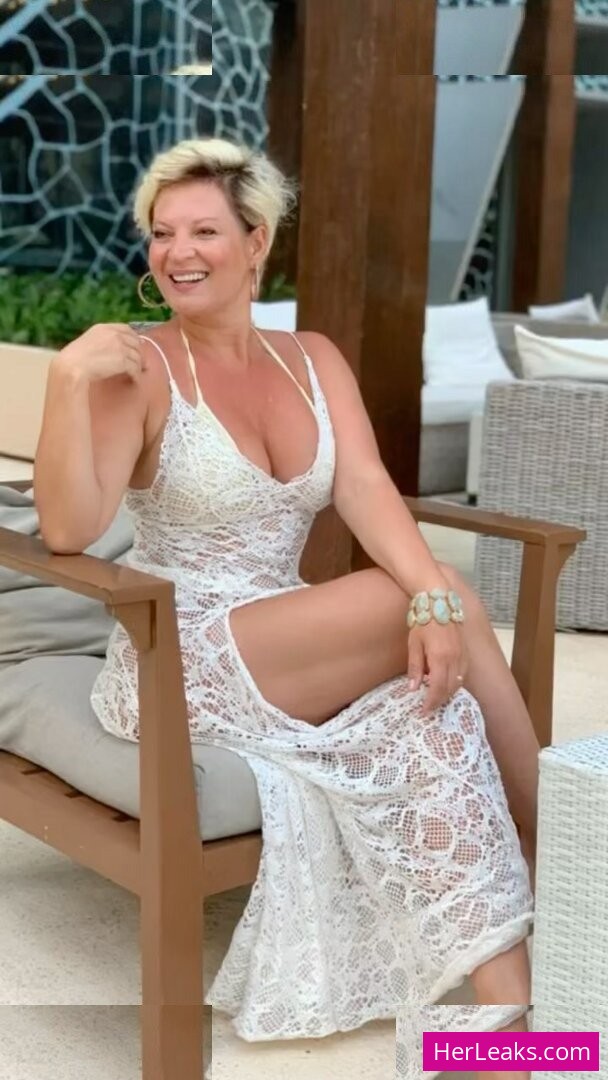 Joice Hasselmann - Image 163