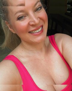 Joice Hasselmann - Image 156