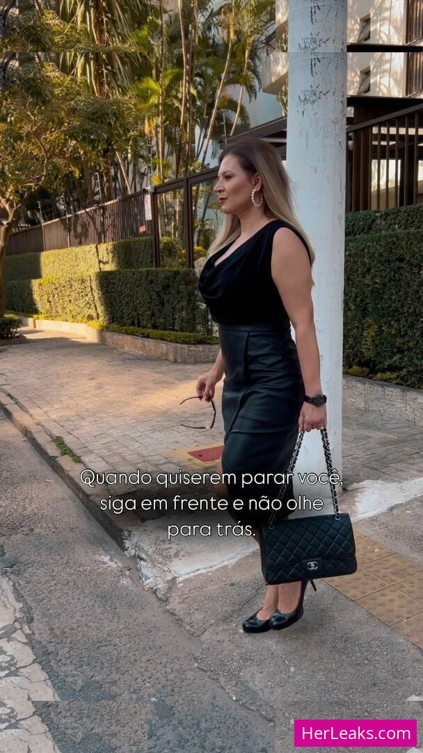 Joice Hasselmann - Image 106